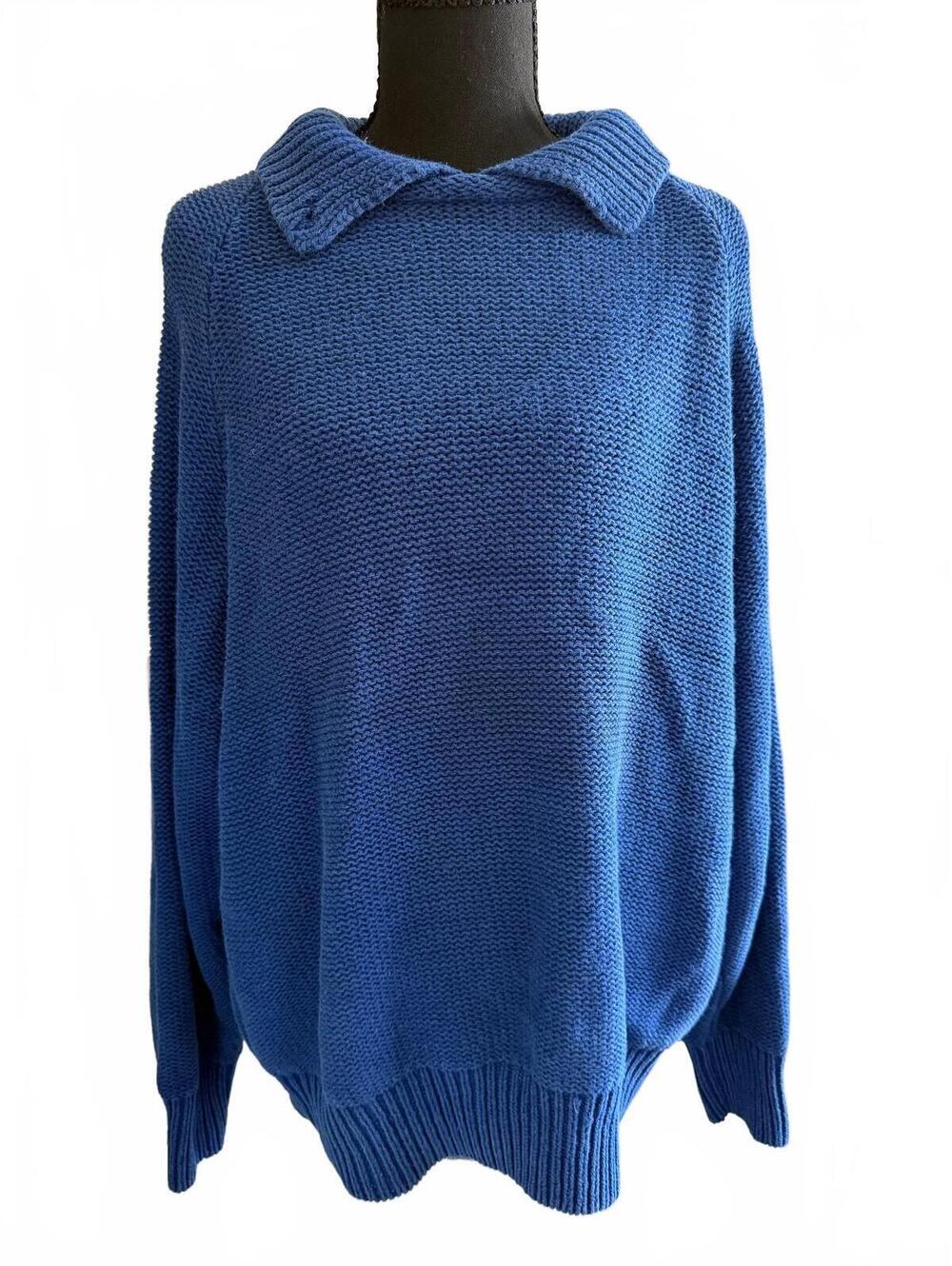 Gap Clothing Co. Blue Long-Sleeve Knit Sweater with Collar, Size Large